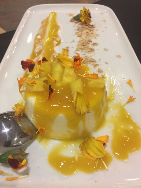 Seasons Hotel Restaurant - Dentist Find 1