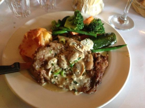 Vino's Mediterranean