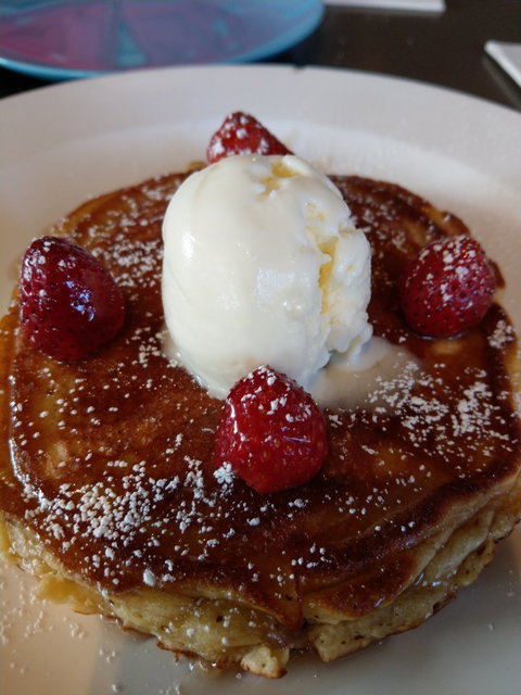 Nest Cafe Bar Bistro - Dentist Find 6
