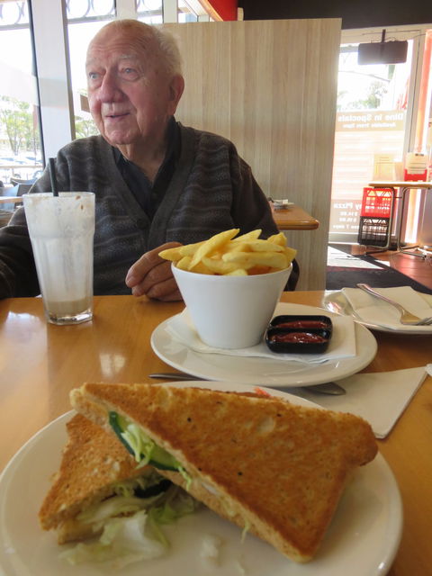 Cafe Numero Uno - Dentist Find 3