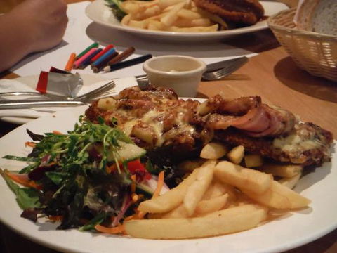 Enfield Hotel Restaurant - Dentist Find 0