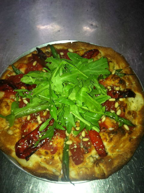 Good Life Modern Organic Pizza - Dentist Find 2