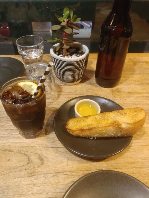 Good Life Modern Organic Pizza - Dentist Find 3