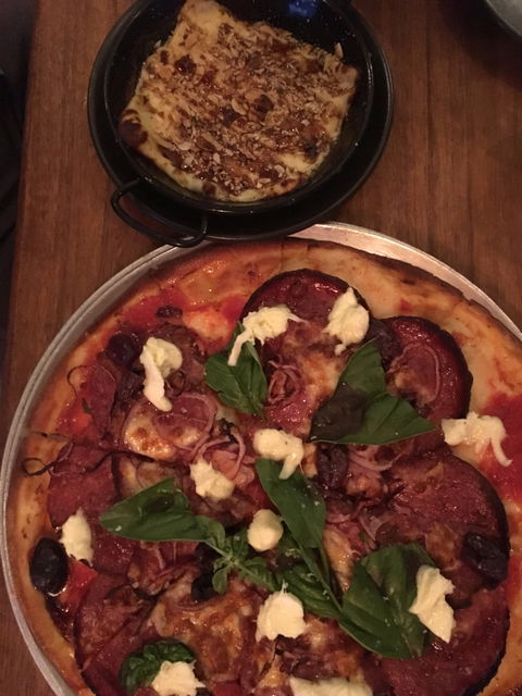 Good Life Modern Organic Pizza - Dentist Find 5