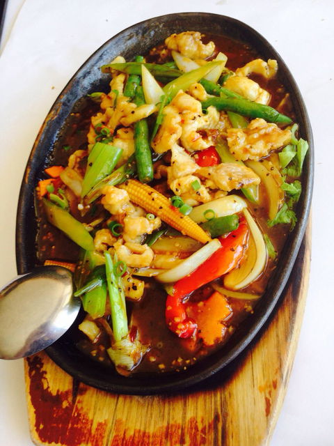 Sunflower Vietnamese Restaurant - Dentist Find 4