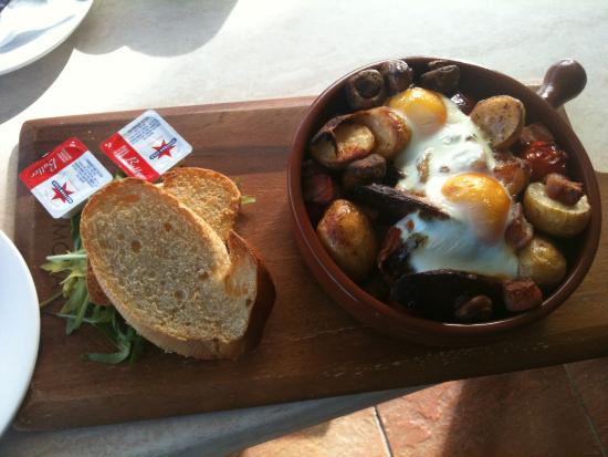 The Clubhouse Bar  Bistro