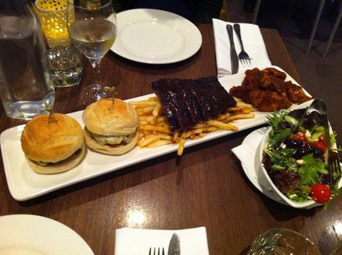 The Highway - Dentist Find 0