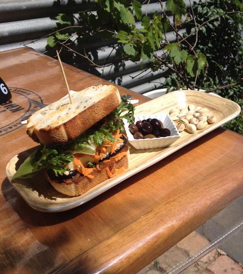 3 Monkeys Fine Foods - Dentist Find 2