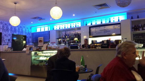 Dolci Cafe - Dentist Find 0