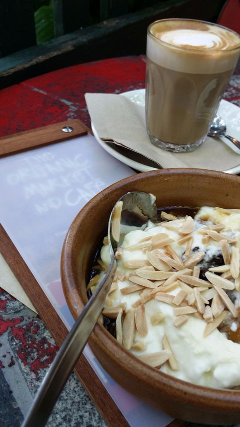 The Organic Market & Cafe - Dentist Find 3