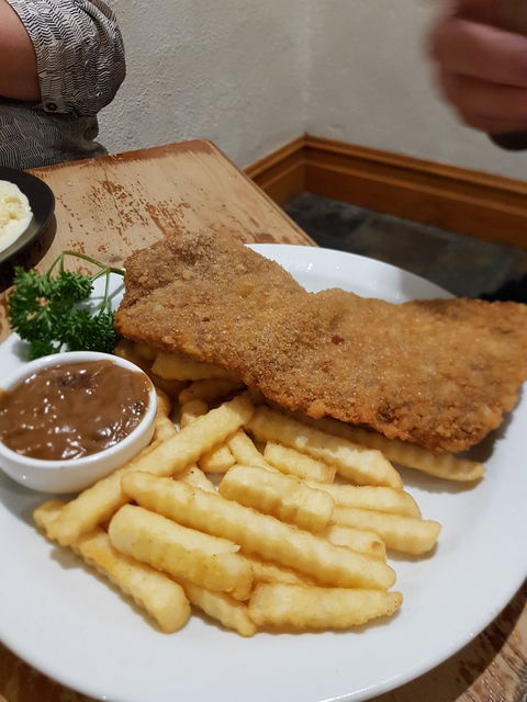 The Royal Oak Hotel - Dentist Find 6