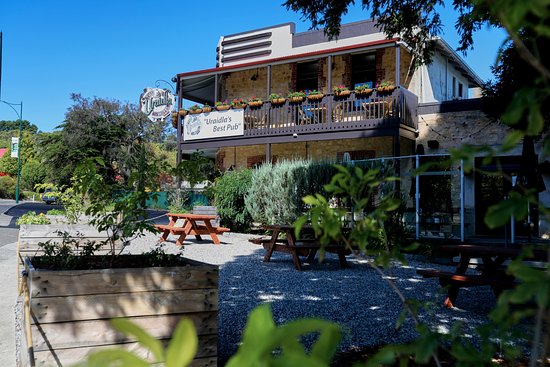 The Uraidla Hotel