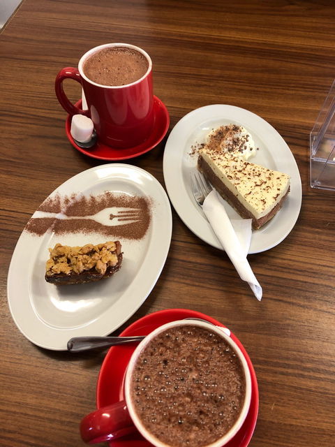 Chocol'Art & Coffee - Dentist Find 5