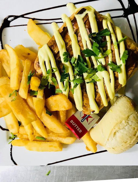 Clare Castle Hotel Restaurant - Dentist Search 3