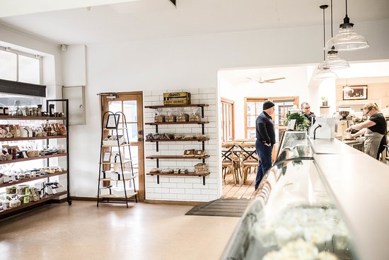 Linke's Bakehouse  Pantry