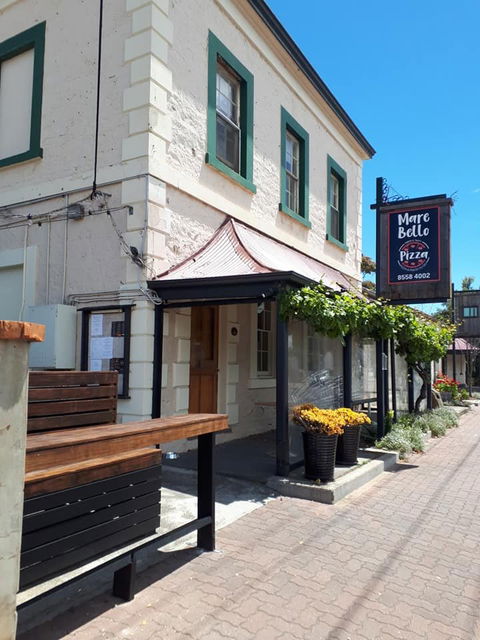 Marebello Pizza - Dentist Search 11