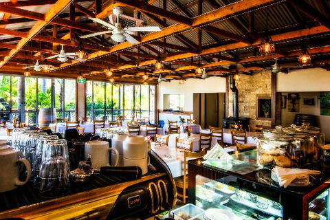 Oasis Gardens Function Centre - Dentist Find 0