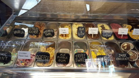 Robe Ice-Cream & Lolly Shop - Dentist Find 0