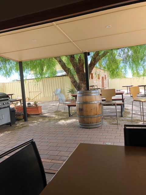 Sandy Creek Hotel - Dentist Find 4