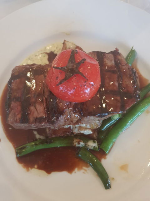 View At 85 Cafe - Dentist Search 4