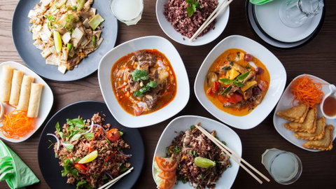 Banana Leaf Thai Restaurant - Dentist Find 0
