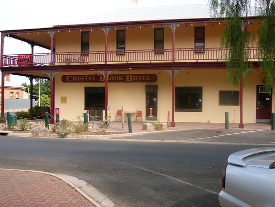Crystal Brook Hotel