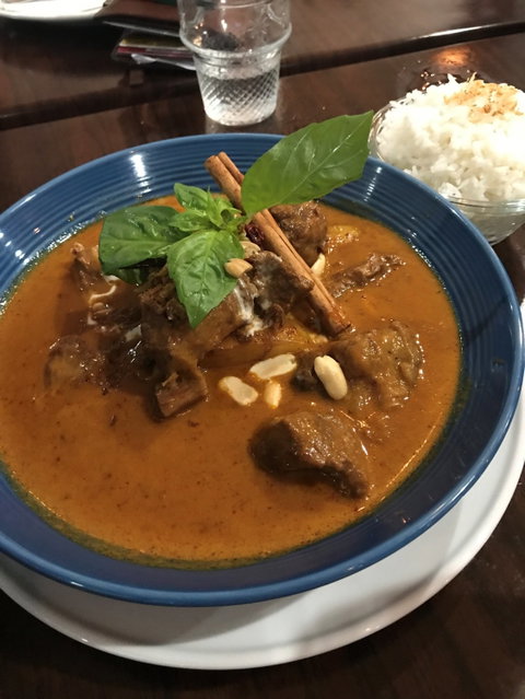 Jao Jorm Thai Restaurant - Dentist Find 1