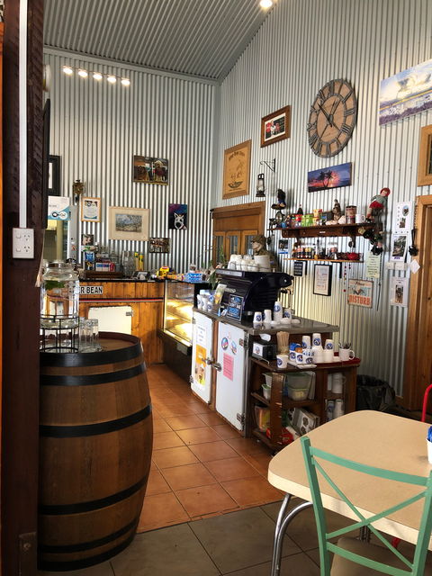 Jitter Bean Oasis - Dentist Find 5