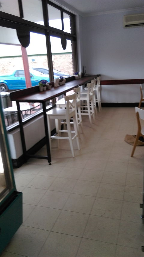 Meningie Bakery - Dentist Find 2