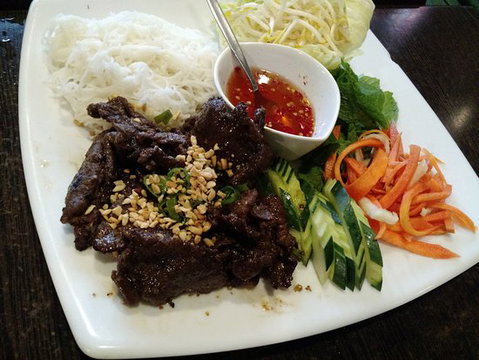Mints Vietnamese & Asian Cuisine - Dentist Find 0