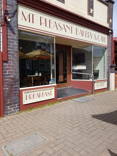 Mount Pleasant Bakery - Dentist Find 3