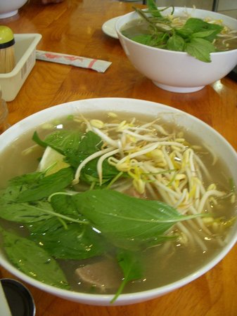 Nha Hang Tan Thanh Traditional vietnamese restaurants