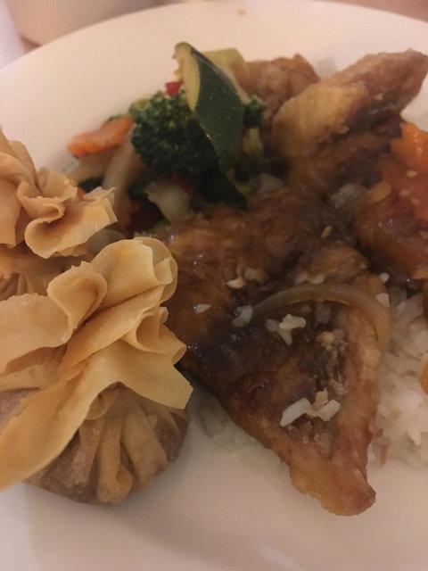 Thai Boat Restaurant - Dentist Find 2