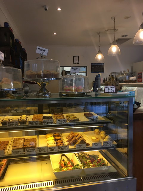 The Fig Tree Deli - Dentist Find 4