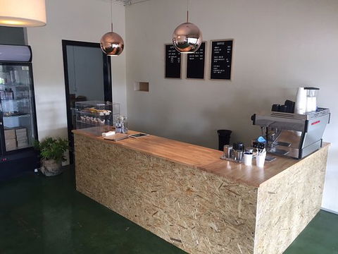 The Groundsman Australia - Dentist Search 0