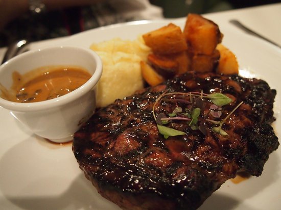 Waterline Restaurant Friday's Bar Restaurant Club