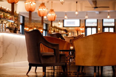 The Palace Supper Club - Dentist Find 0