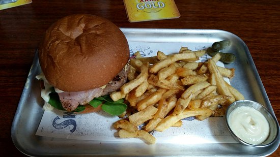 XXXX Brewery Alehouse