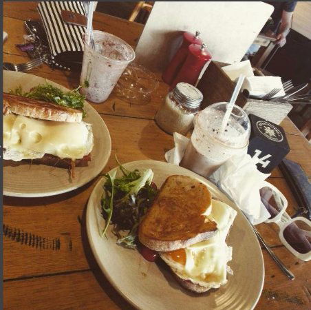 28 Cooly - Dentists Australia 0