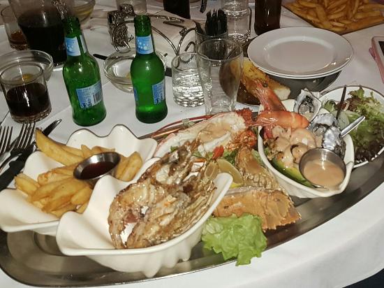 Ashmore Seafood and Steakhouse
