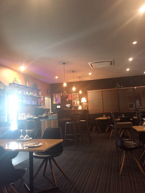 At Thai On Frank - Dentist Search 3