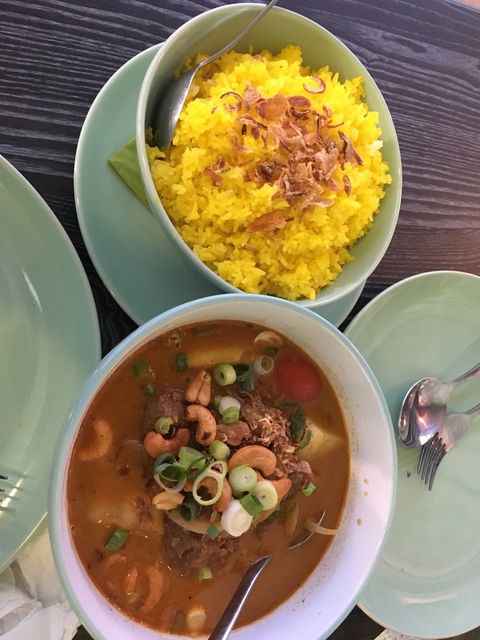 Chilli & Basil Thai Restaurant - Dentist Find 1