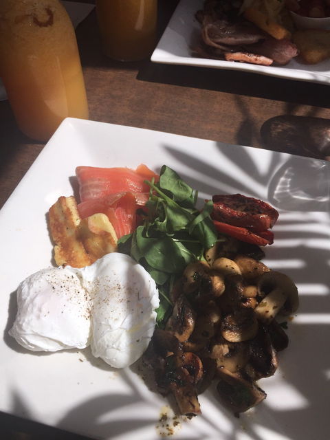 Daniel Stuart Fine Foods - Dentist Search 4