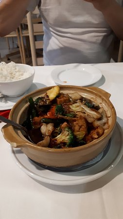 Enjoy Court Chinese Restaurant