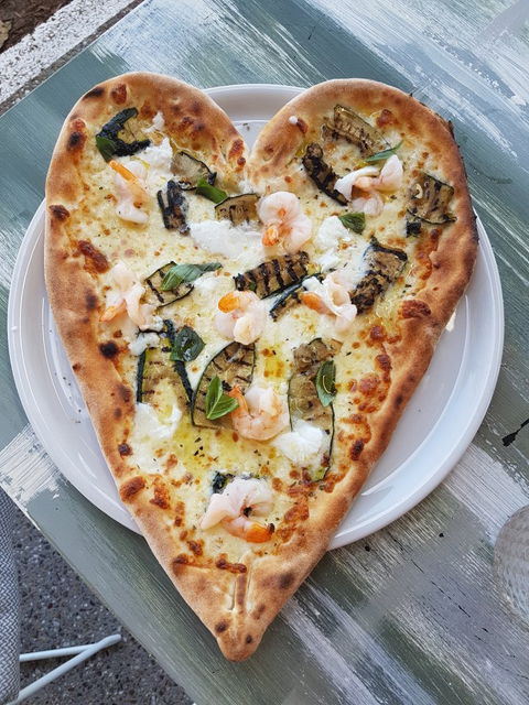 Goccia Italian Pizzeria - Dentist Find 1