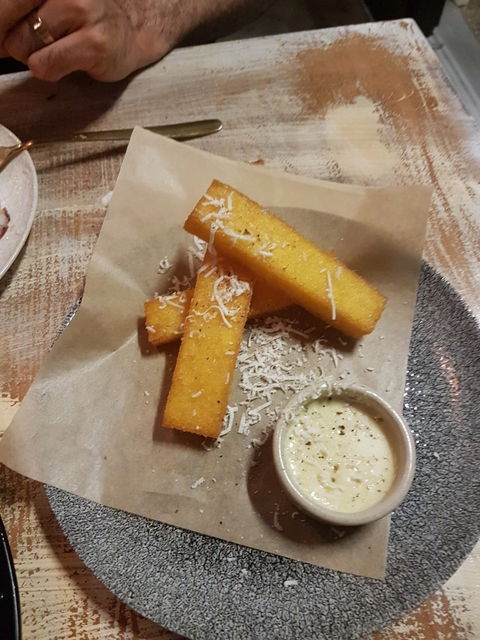 Goccia Italian Pizzeria - Dentist Find 4