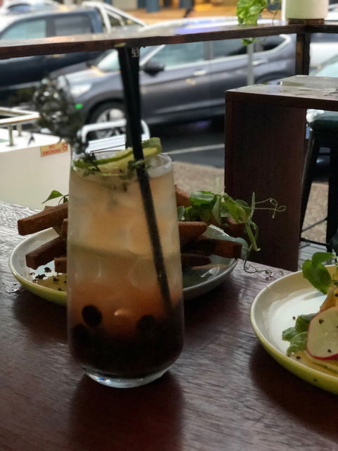 Greenhouse Canteen And Bar - Dentist Find 5
