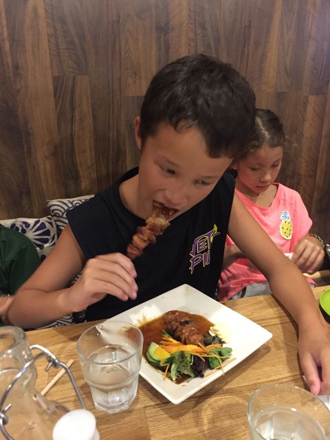 Hachi Japanese Restaurant - Dentist Find 3