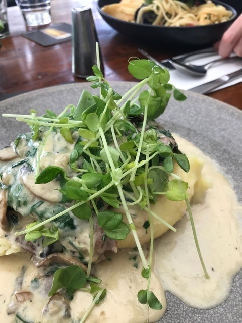 Koi Dining & Lounge Bar - Dentist Find 1