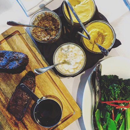 Moo Moo The Wine Bar And Grill